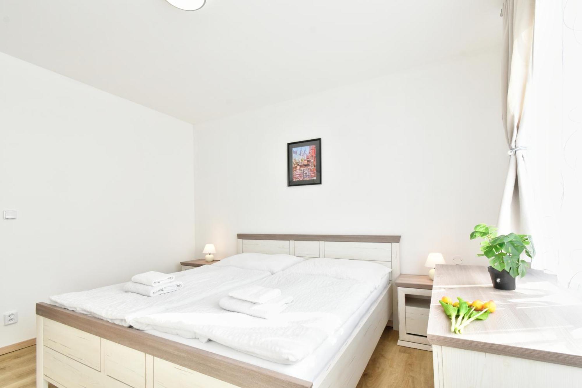Karlsbad Central Point Экстерьер фото